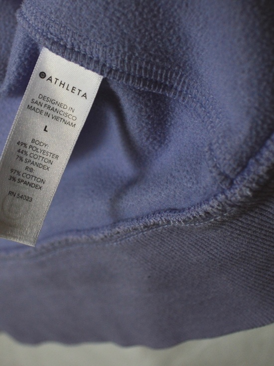 Athleta Triumph Hoodie Lavender Aurora Purple Fitted Size Large - Picture 7 of 8